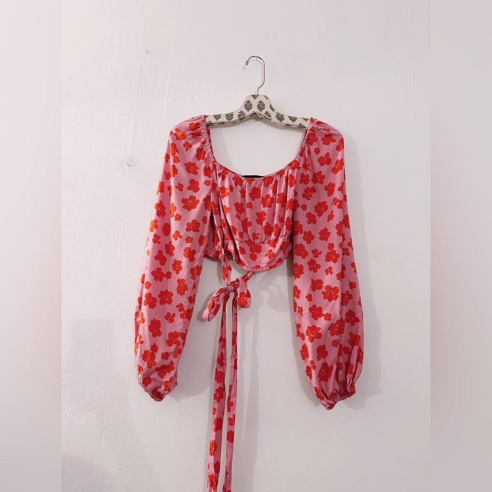 Sanctuary Going Solo Crop Tie Top in Cherry Kiss Revolve Long Sleeve Floral - Picture 2 of 6